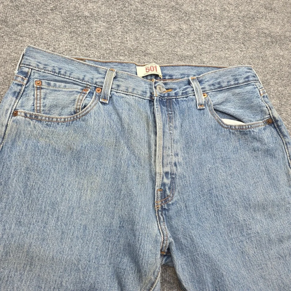 Vintage Levi's 501 Jeans Men's Fits 36 x 29 (FITS 34x27) Blue Faded Y2K